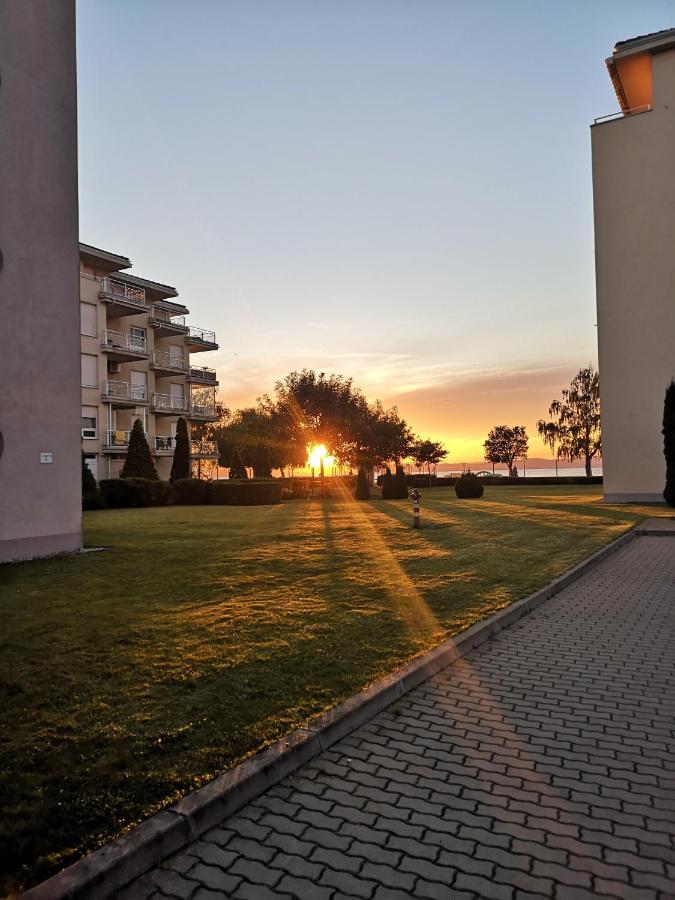 Eda Beach Apartman Siófok Exterior foto